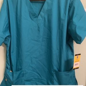 Scrub top